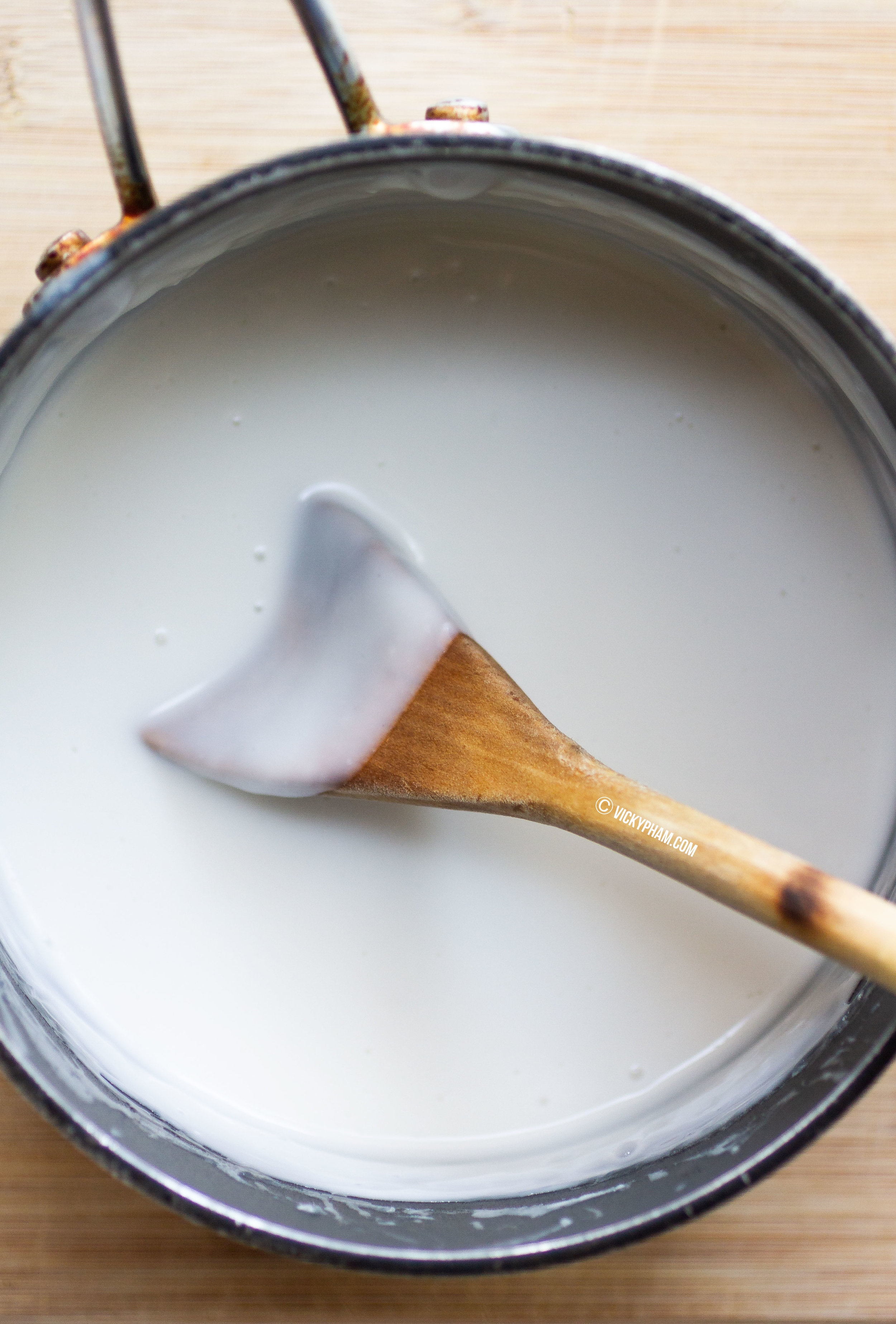 Sweetened Coconut Milk for Vietnamese Desserts (Nuoc Cot Dua An Che)