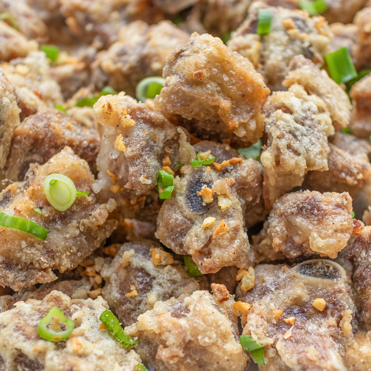 Crispy Salt and Pepper Pork Spare Ribs with Fried Garlic