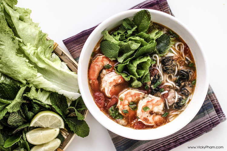 Vietnamese Escargot Noodle Soup (Bun Oc)
