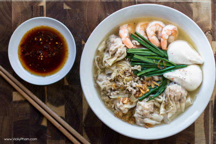 Vietnamese Egg Noodle Soup with Wontons (Mì Hoanh Thanh)