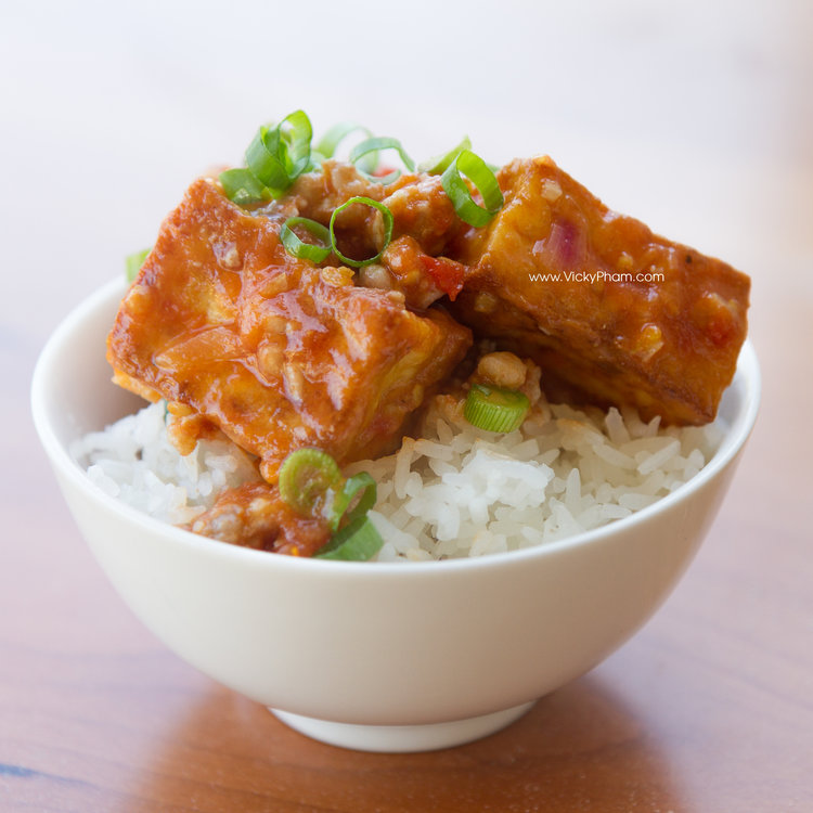 Vietnamese Fried Tofu & Pork in Tomato Sauce (Dau Hu Thit Sot Ca Chua)