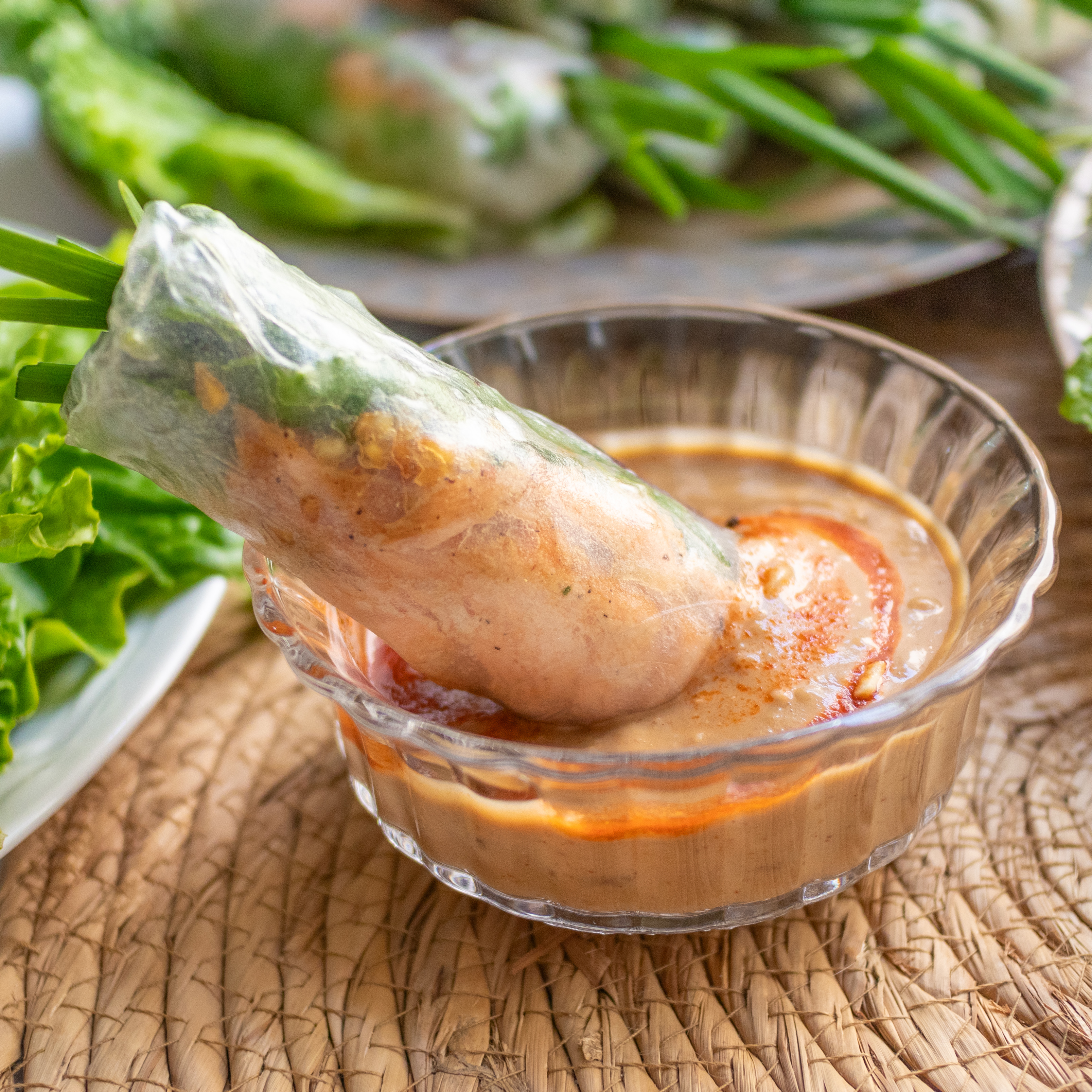 Vietnamese Salmon Spring Rolls (Cá Hồi Cuốn Bánh Tráng)