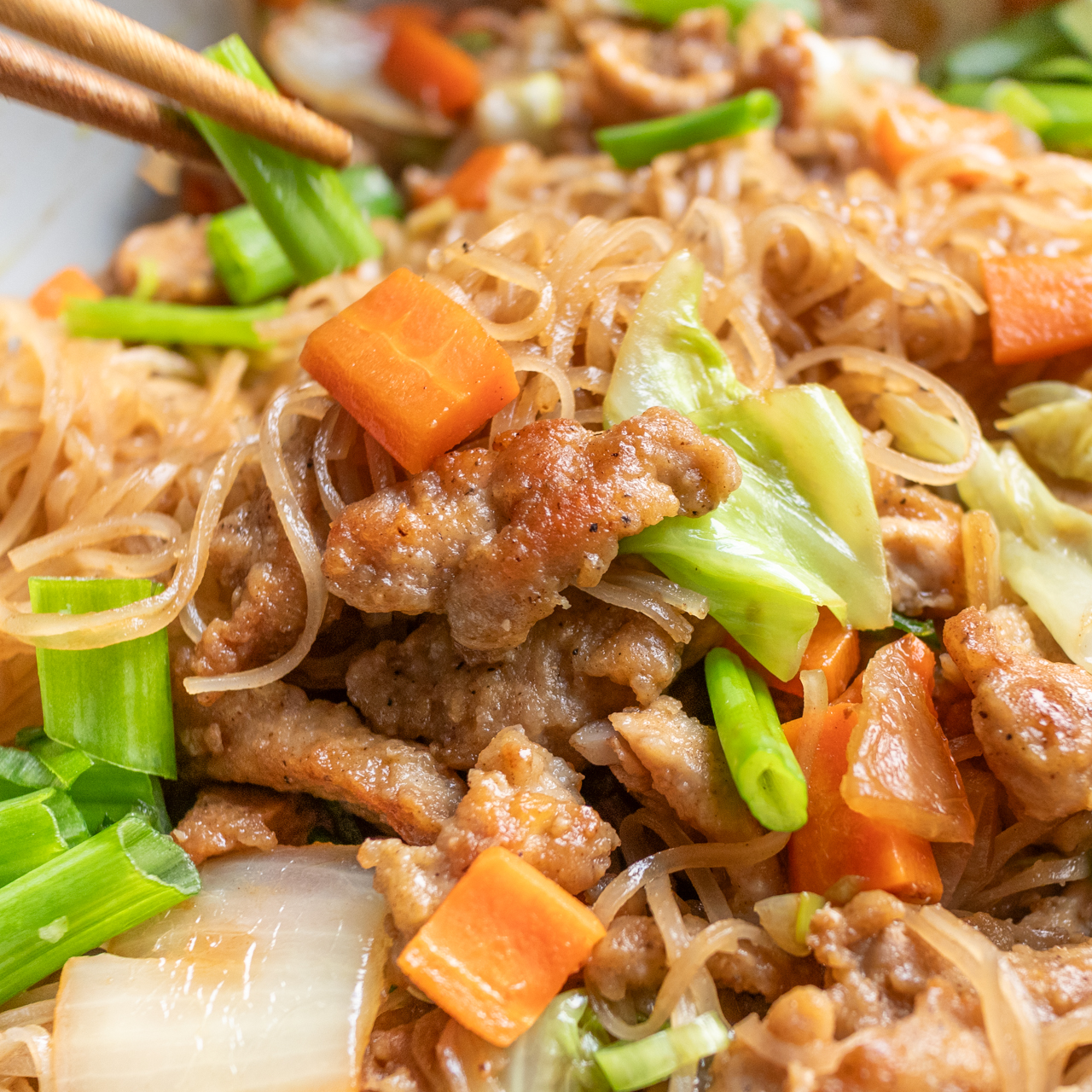 Stir Fried Rice Noodles and Pork