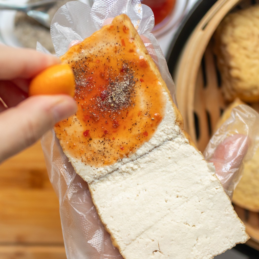 How to Make Steamed Tofu with Vietnamese Corainder (Dau Hu Hap Rau Ram)