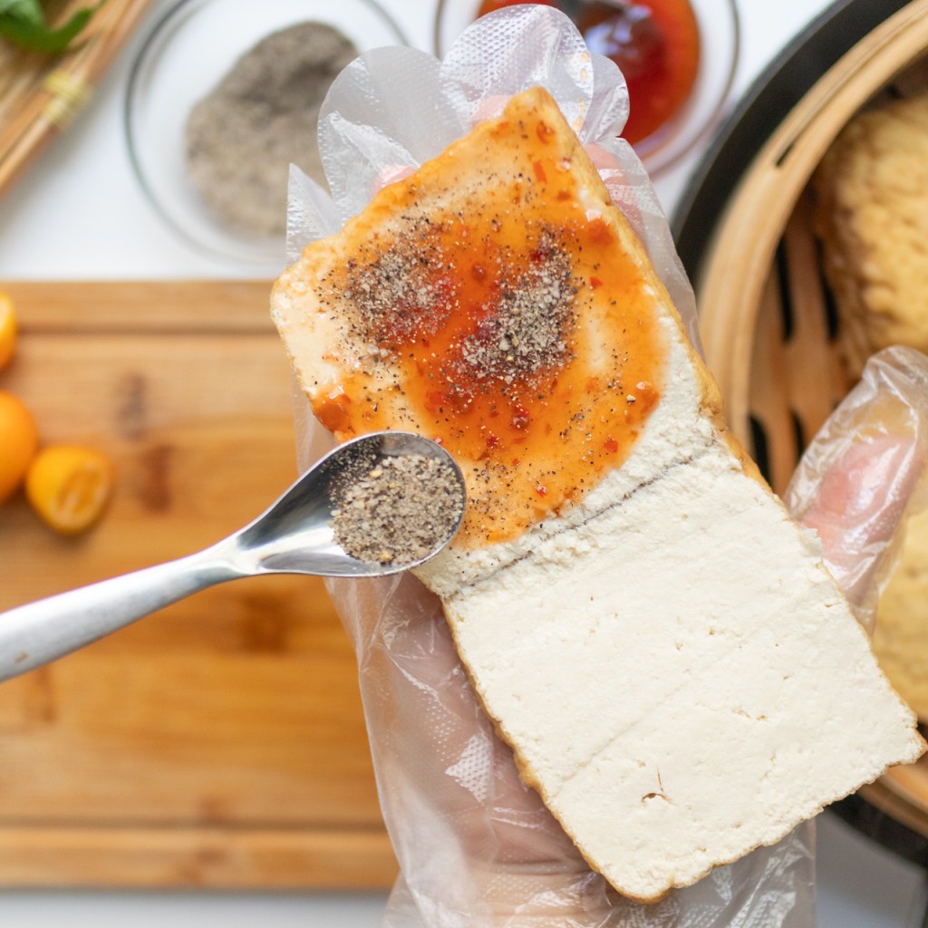 How to Make Steamed Tofu with Vietnamese Corainder (Dau Hu Hap Rau Ram)